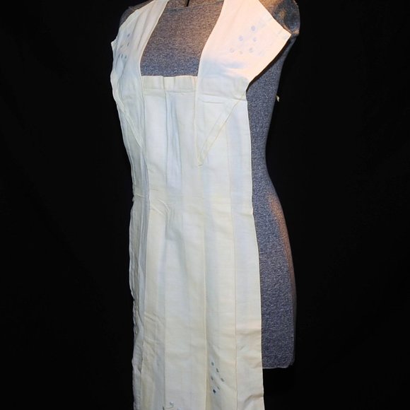 Vintage 50's Ivory Pleated Cotton Full Bib Apron Circle Embroidery Pin-On Waist - Picture 9 of 11